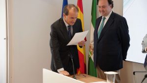 La UCA celebra el acto de toma de posesión de catedráticos, nuevo profesorado titular y PTGAS
